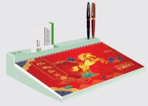 Lịch để bàn đế nhựa (45x70 cm) - Lò xo đình (NH84) - Xuân Bính Ngọ 2026